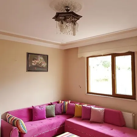 Butik Apartment *